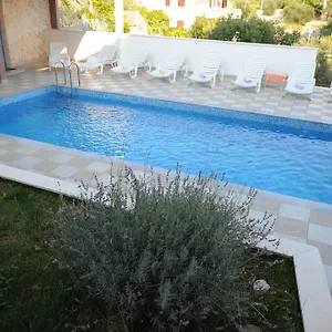 https://apartmentsrooms-jelavic.splithotels.org